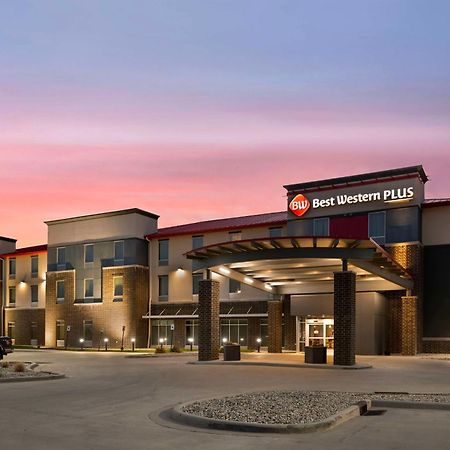 Best Western Plus Lakeview Hotel Madison Ngoại thất bức ảnh
